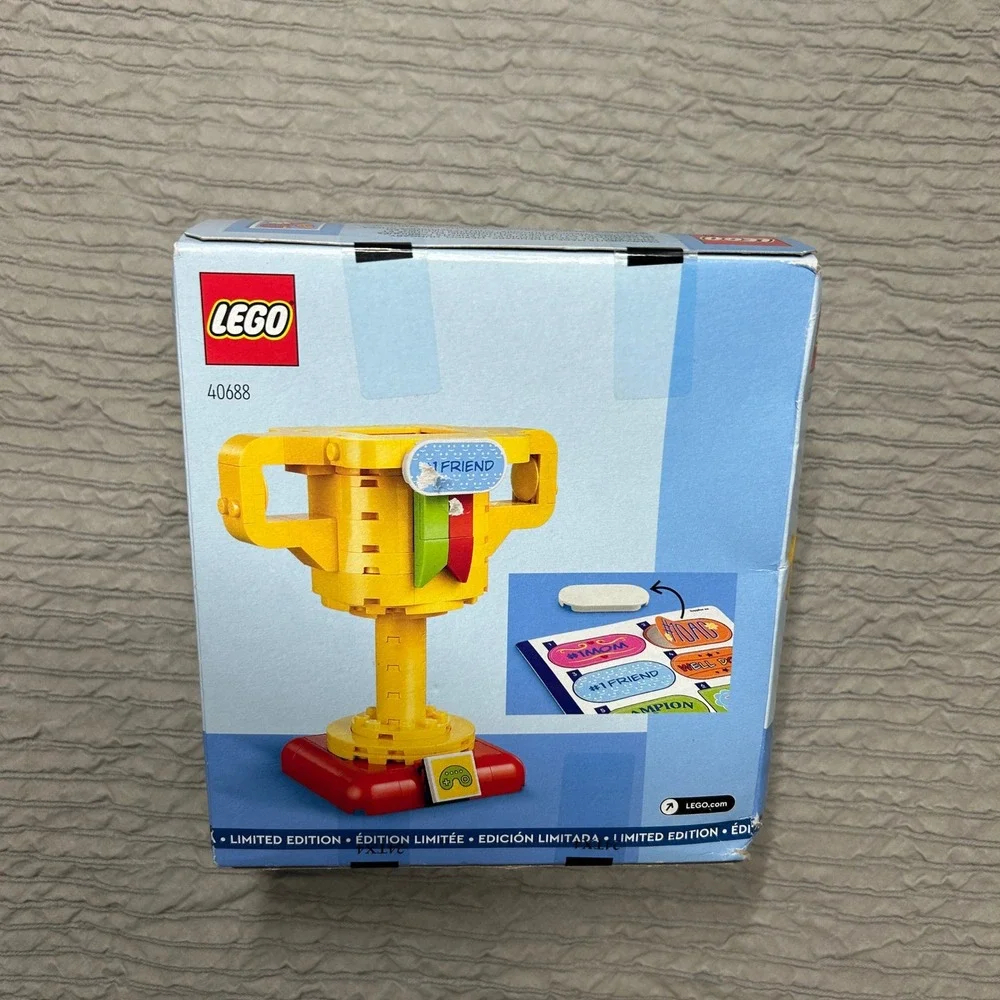 LEGO Trophy Award 40688 Limited Edition 157 Pcs Building Toy Set New Sealed